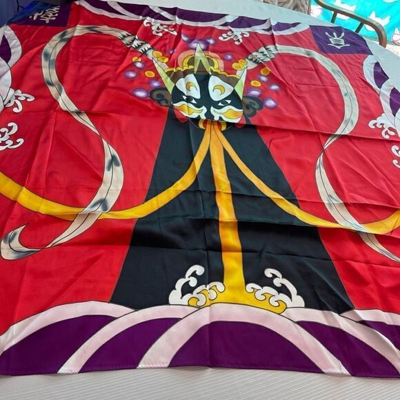 dp Silk Art To Wear Scarf - Picture 9 of 9